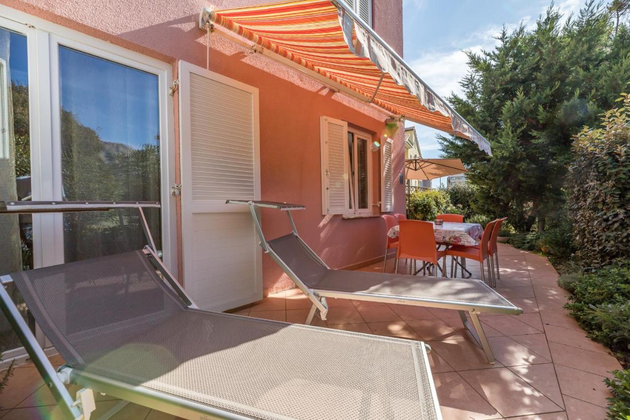 Apartments Lovorka Baška Exterior foto